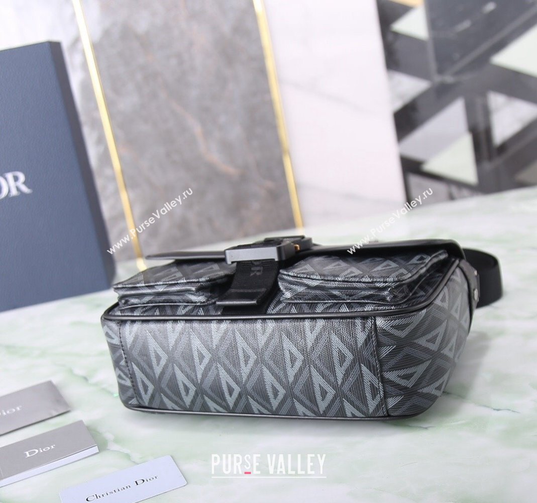 Dior Mens Hit the Road Bag with Strap in CD Diamond Canvas and Calfskin Black 2024 (BF-240415066)