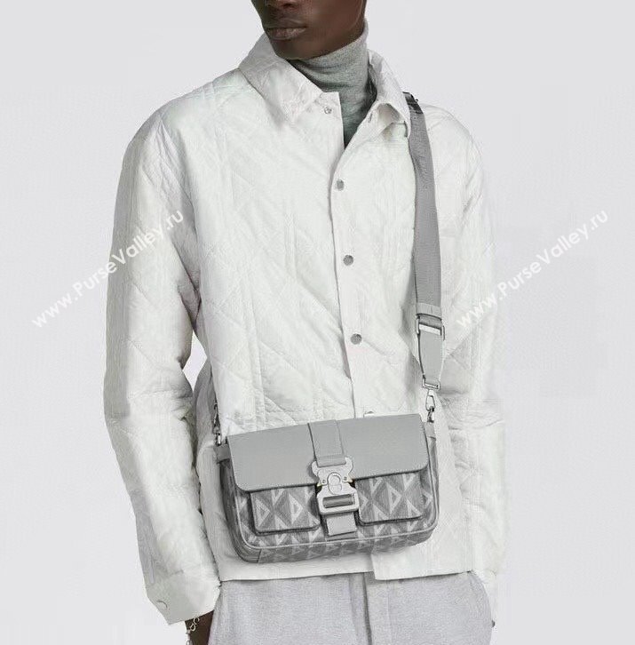 Dior Mens Hit the Road Bag with Strap in CD Diamond Canvas and Calfskin Light Grey 2024 (BF-240415067)