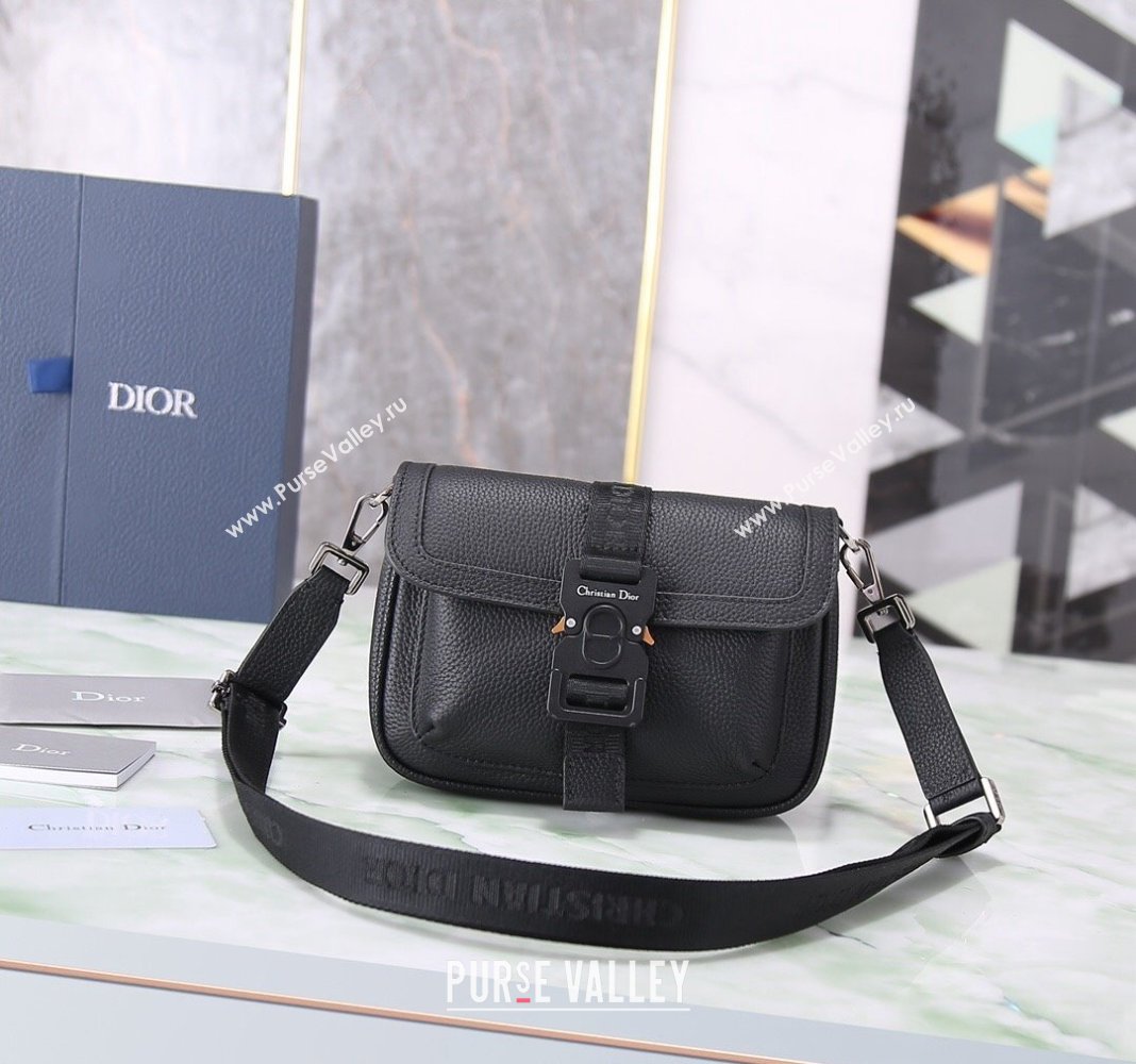 Dior Mens Mini Hit the Road Bag in Black Grained Calfskin 2024 (BF-240415071)