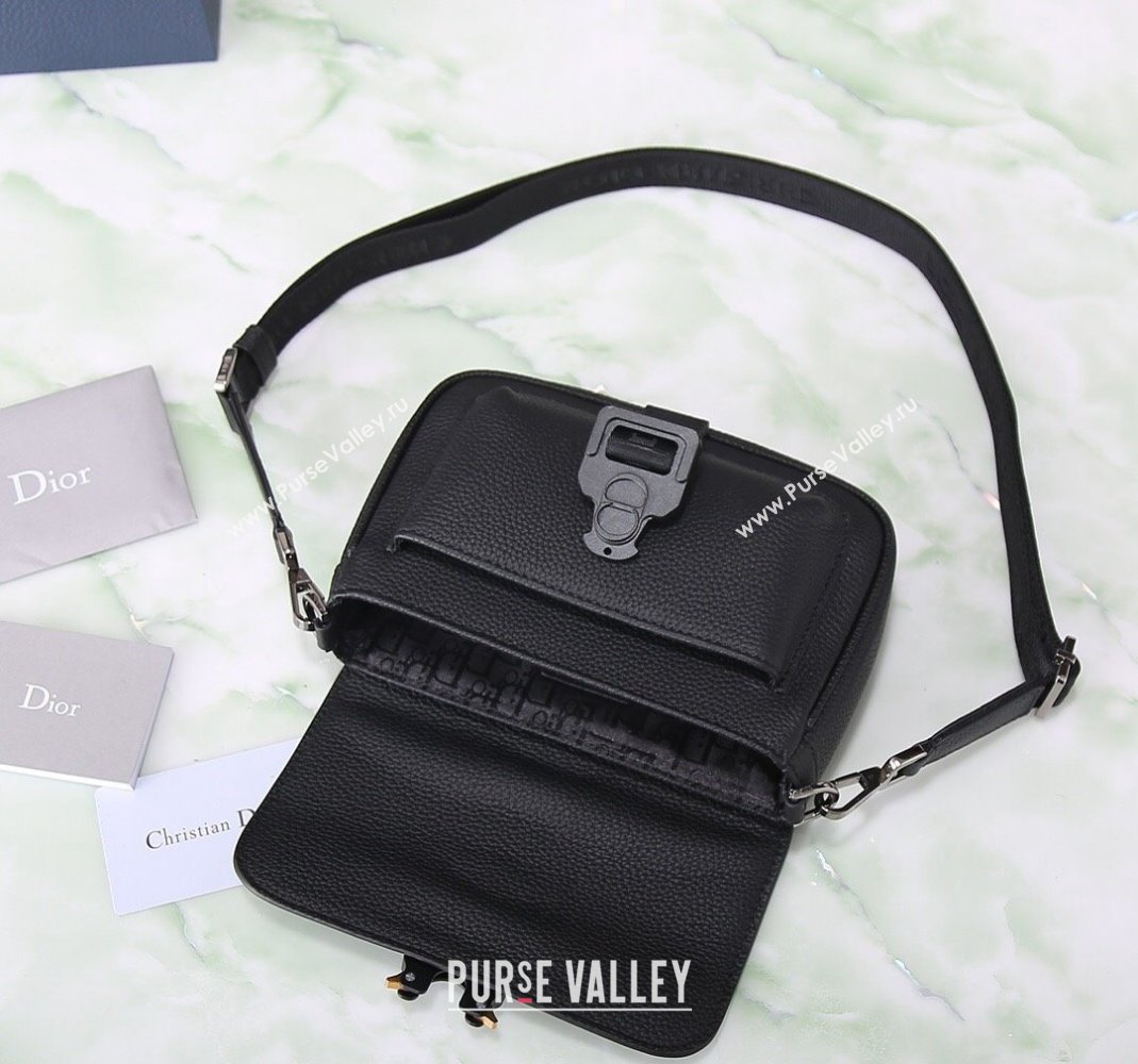 Dior Mens Mini Hit the Road Bag in Black Grained Calfskin 2024 (BF-240415071)