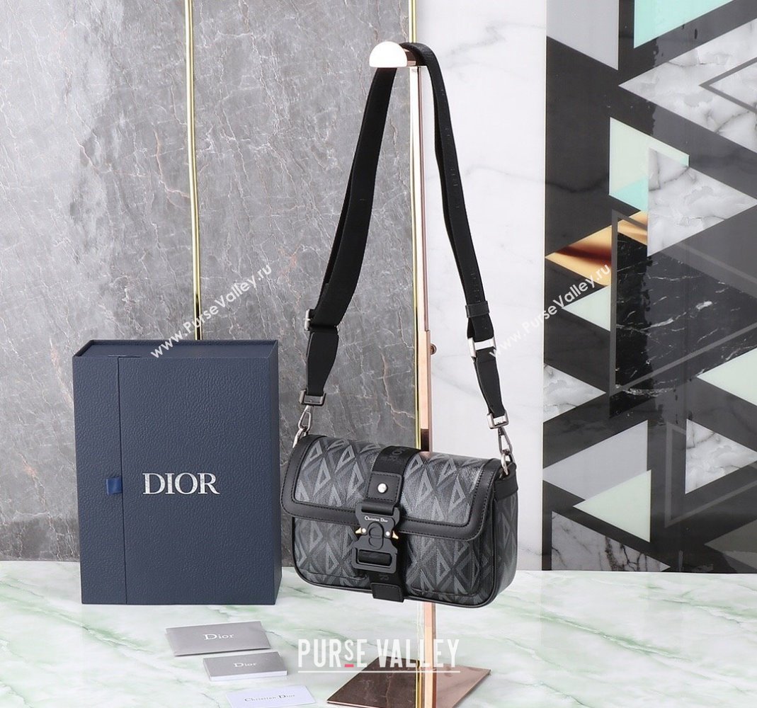 Dior Mens Hit the Road Bag with Strap in CD Diamond Canvas Black 202402 (BF-240415072)