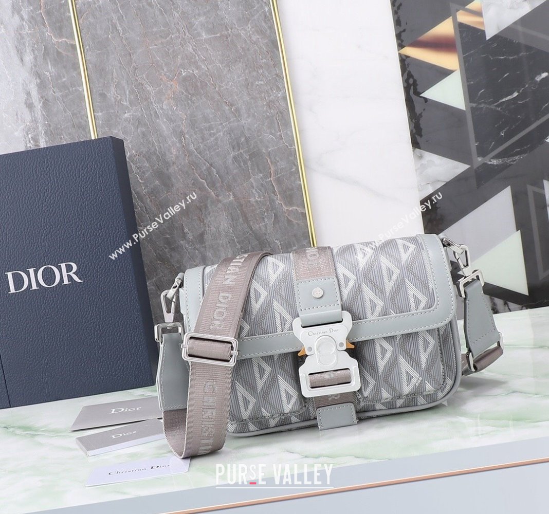 Dior Mens Hit the Road Bag with Strap in CD Diamond Canvas Light Grey 202402 (BF-240415073)