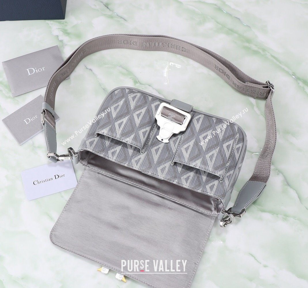 Dior Mens Hit the Road Bag with Strap in CD Diamond Canvas Light Grey 202402 (BF-240415073)