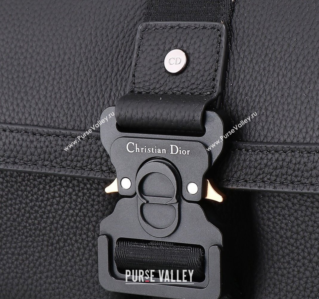 Dior Mens Hit the Road Bag with Strap in Black Grained Calfskin 2024 (BF-240415075)