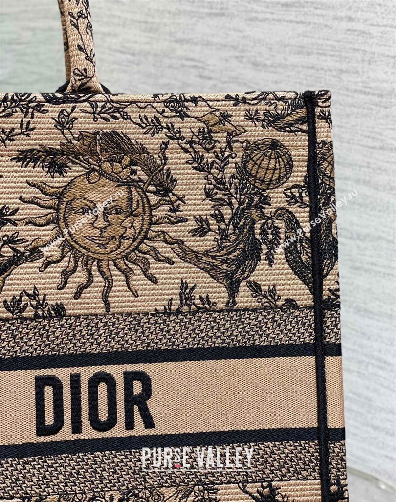 Dior Large Book Tote Bag Bag in Toile de Jouy Soleil Embroidery Beige/Black 2024 (XXG-240415083)
