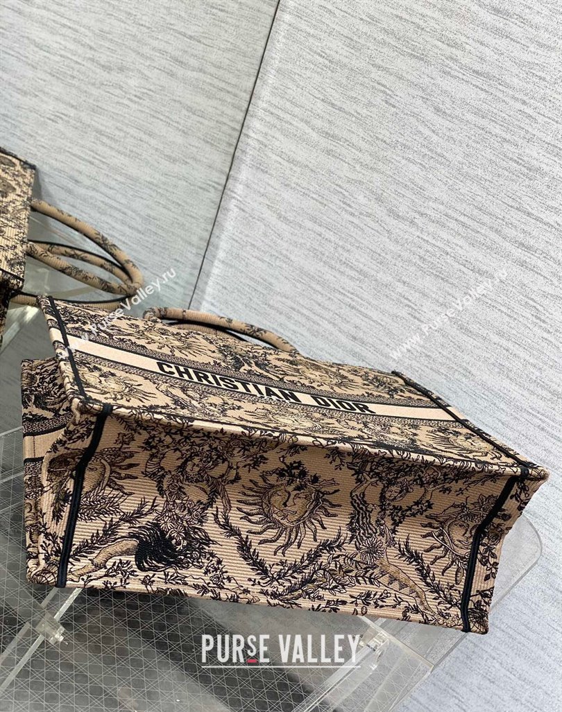 Dior Large Book Tote Bag Bag in Toile de Jouy Soleil Embroidery Beige/Black 2024 (XXG-240415083)