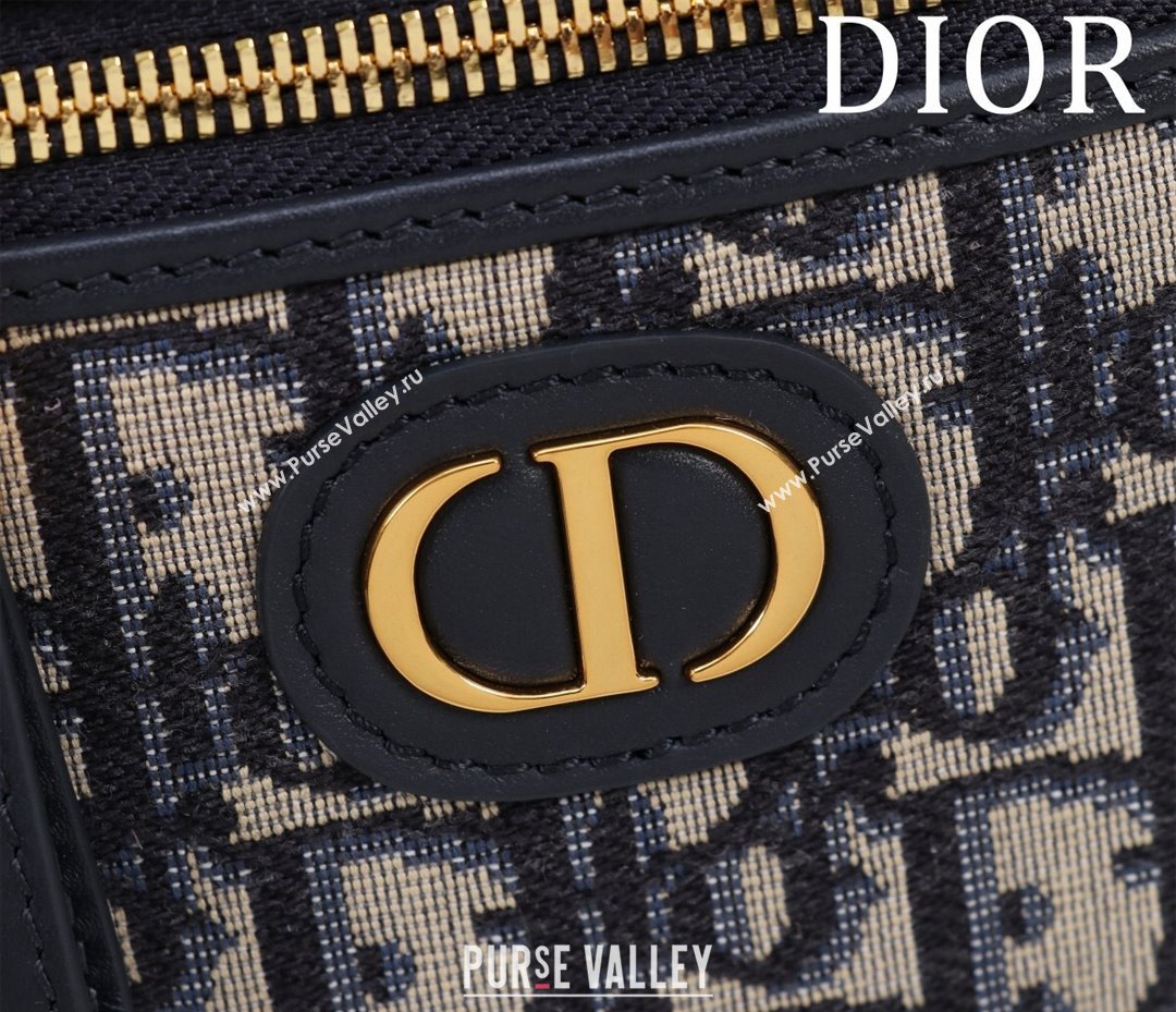 Dior 30 Montaigne Mini Vanity Case in Blue Dior Oblique Jacquard 2024 (XXG-240523003)