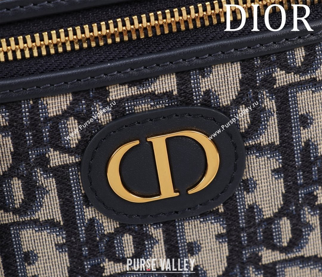 Dior 30 Montaigne Small Vanity Case in Blue Dior Oblique Jacquard 2024 (XXG-240523004)