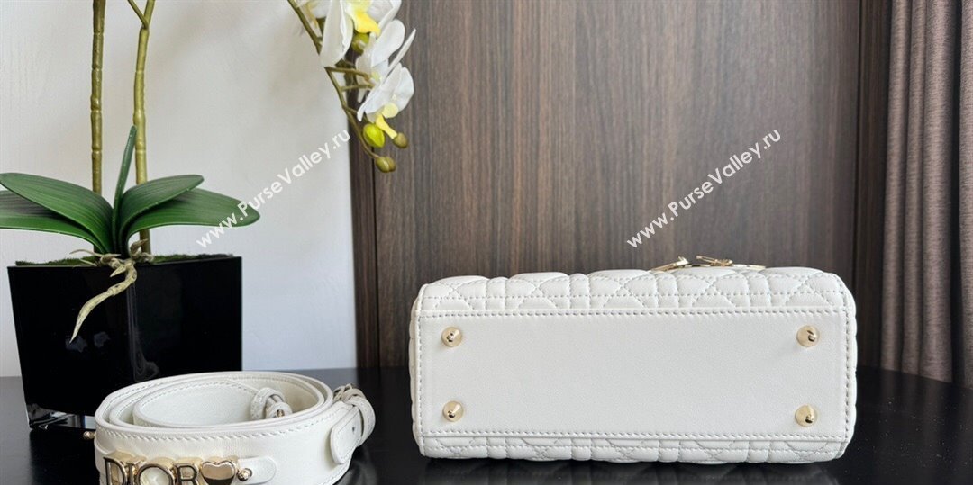 Dior Small Lady My ABCDior Bag in Two-Tone Cannage Lambskin White/Black 2024 (XXG-240523060)