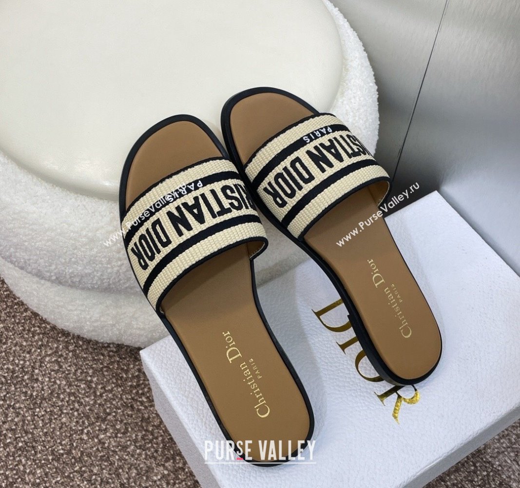 Dior Dway Flat Slide Sandals in Natural Raffia Straw and Black Embroidered Cotton 2024 (MD-240604013)