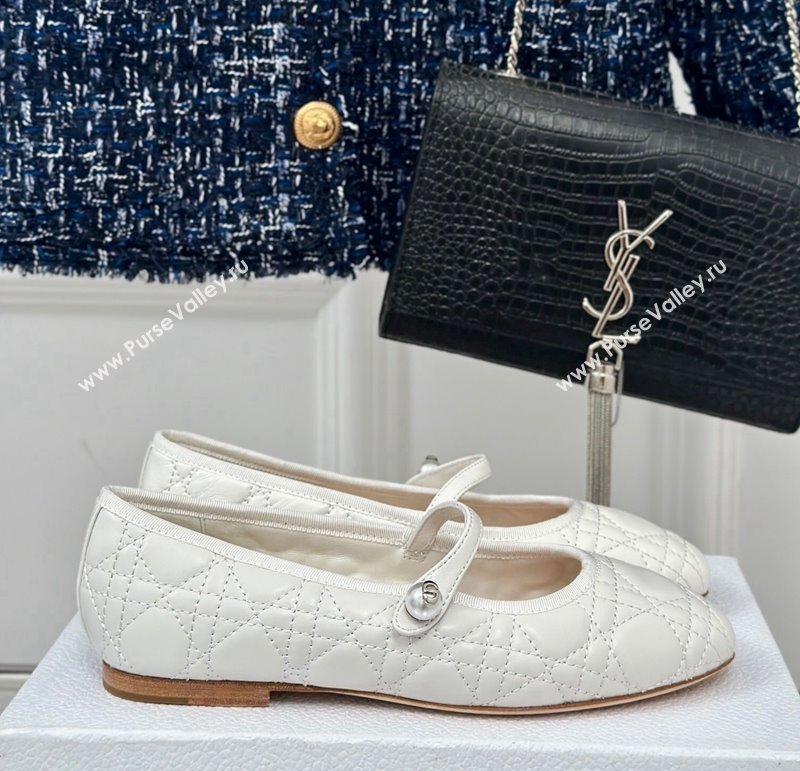 Dior Mary Janes Ballet Flats in Quilted Cannage Calfskin White 2024 (MD-240604019)