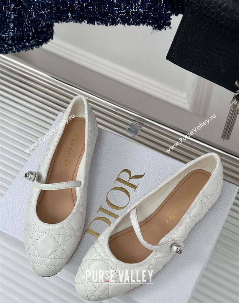 Dior Mary Janes Ballet Flats in Quilted Cannage Calfskin White 2024 (MD-240604019)