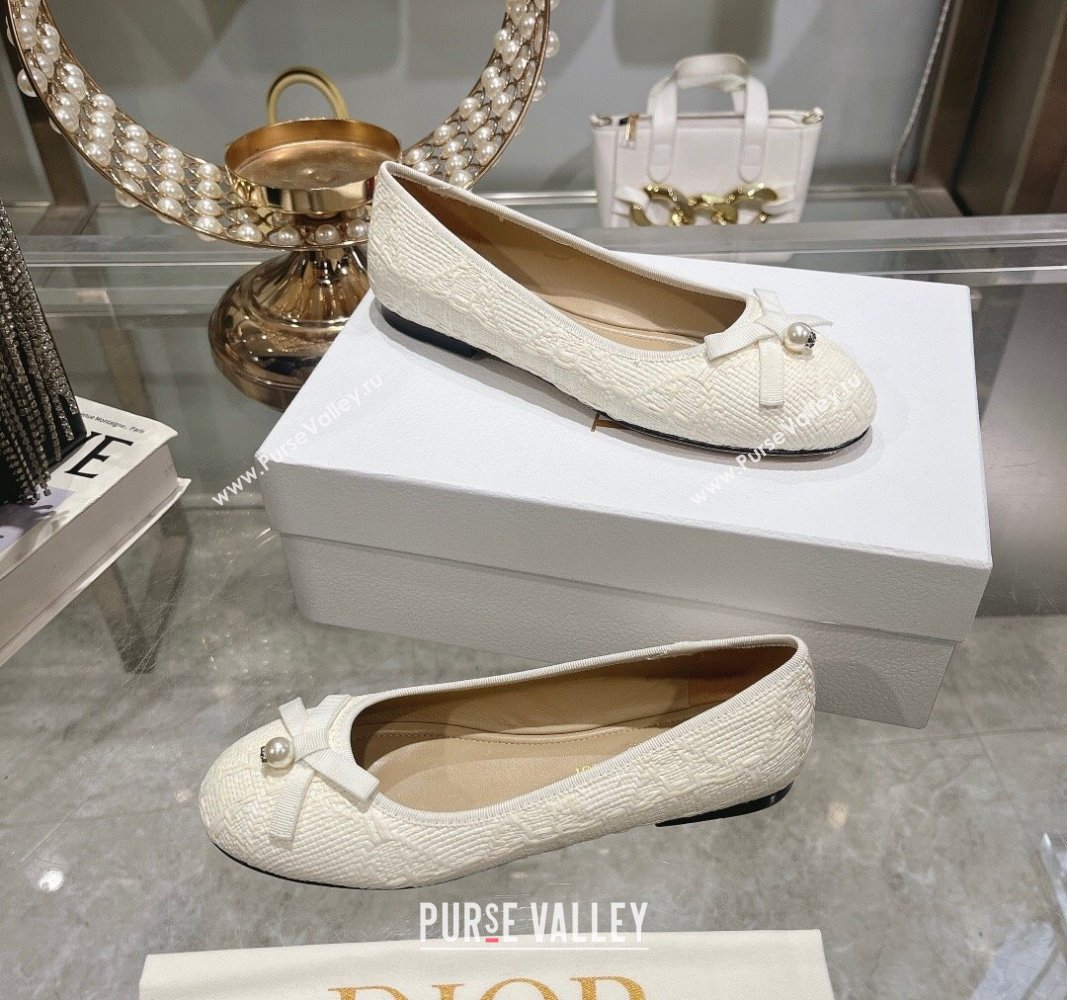 Dior Ballet Flats in Cannage Raffia Straw with Pearl Bow White 2024 0604 (KL-240604078)