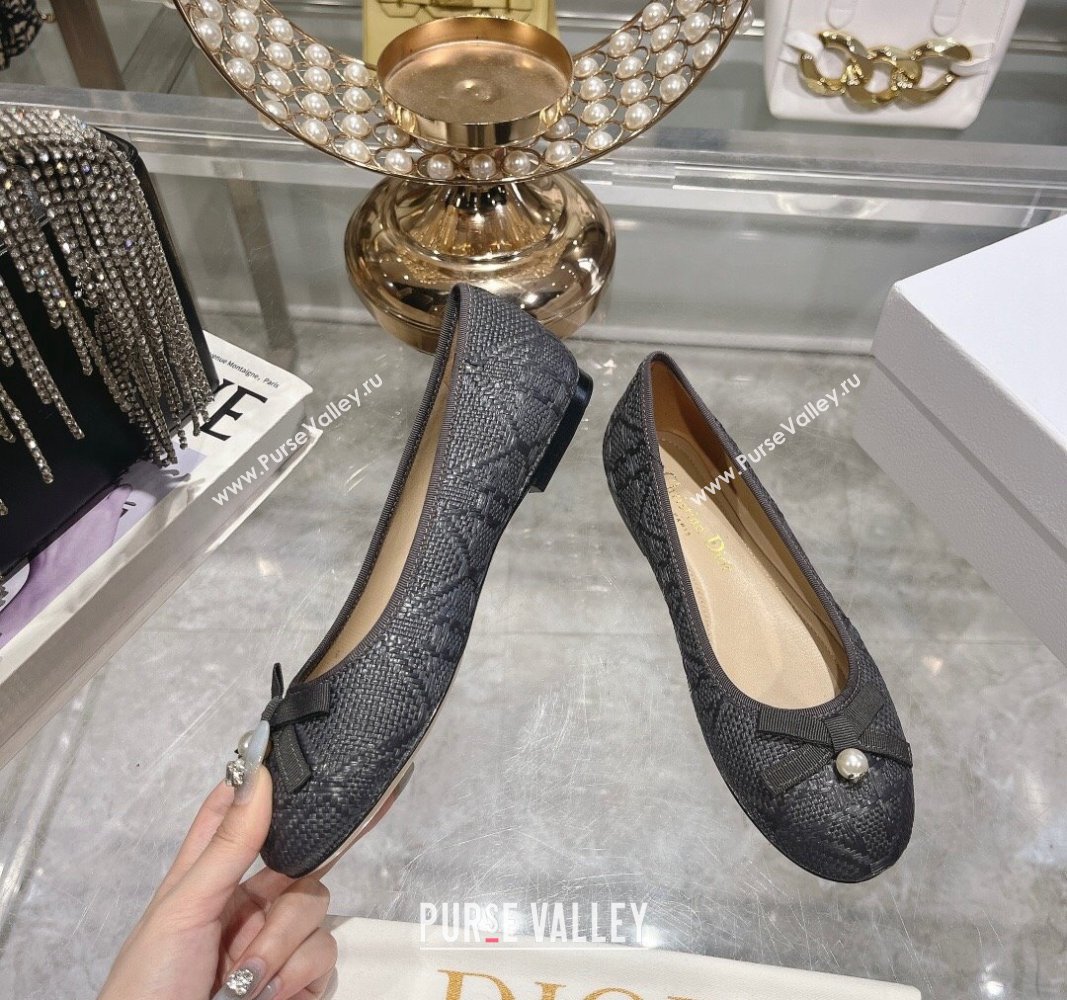 Dior Ballet Flats in Cannage Raffia Straw with Pearl Bow Grey 2024 0604 (KL-240604079)