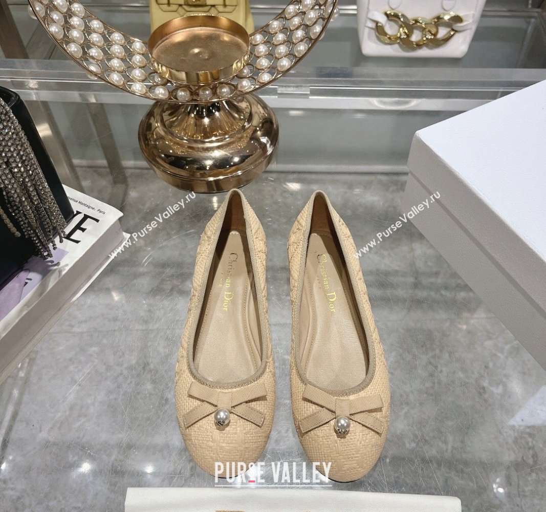 Dior Ballet Flats in Cannage Raffia Straw with Pearl Bow Beige 2024 0604 (KL-240604080)