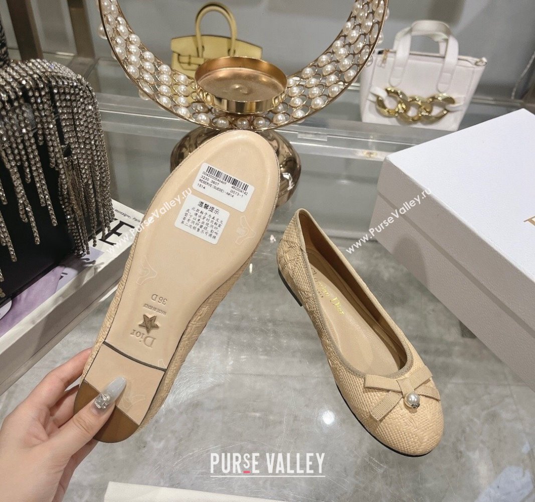 Dior Ballet Flats in Cannage Raffia Straw with Pearl Bow Beige 2024 0604 (KL-240604080)