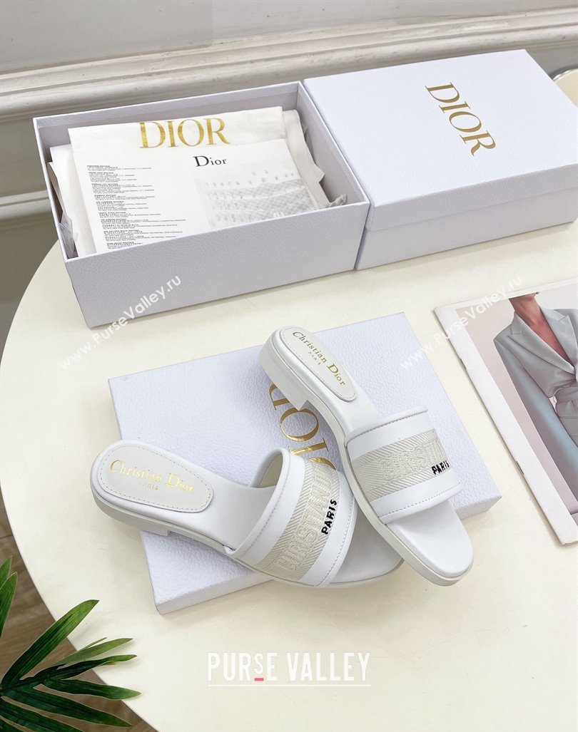 Dior Dway Flat Slide Sandals in Embroidered Calfskin White 2024 0604 (MD-240604082)