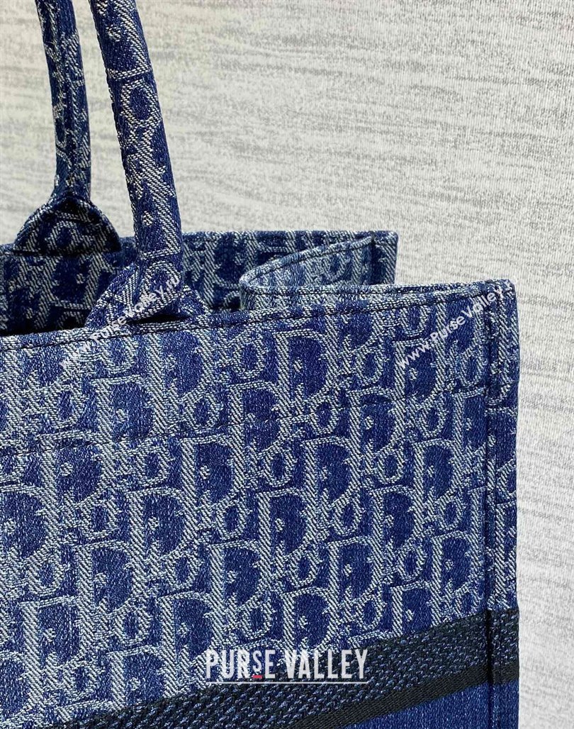 Dior Large Book Tote Bag Bag in Blue Denim Dior Oblique Jacquard 2024 (XXG-240624077)