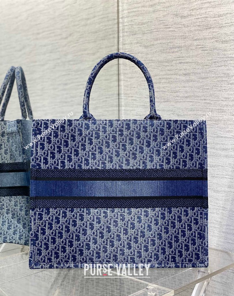 Dior Large Book Tote Bag Bag in Blue Denim Dior Oblique Jacquard 2024 (XXG-240624077)