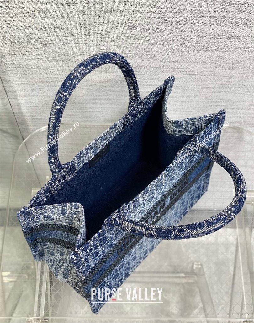 Dior Small Book Tote Bag Bag in Blue Denim Dior Oblique Jacquard 2024 (XXG-240624079)