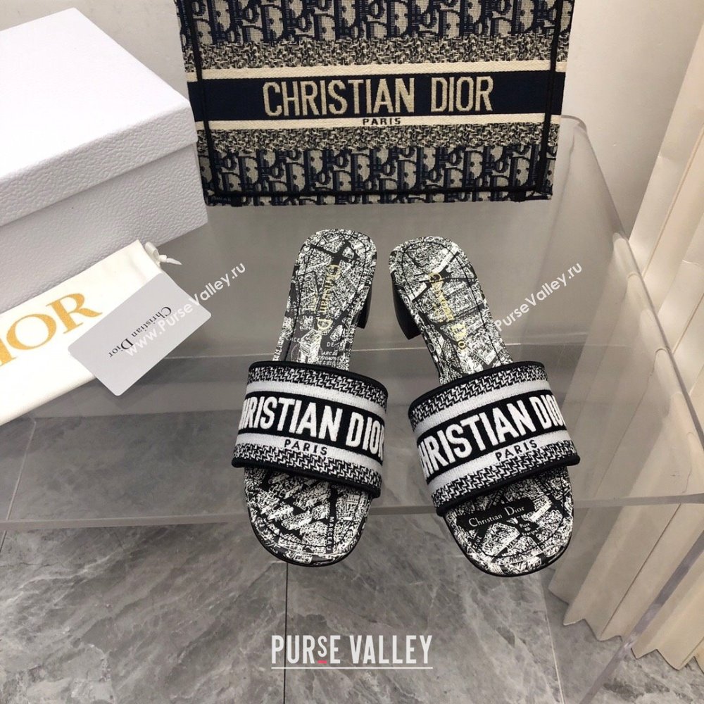 Dior Dway Heel Slides Sandal 4cm in White and Black Embroidered Cotton with Plan de Paris Motif 2024 NO.126 (MD-240702020)