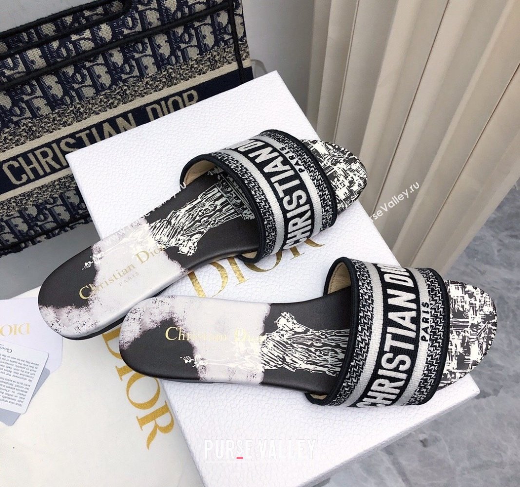 Dior Dway Flat Slides Sandal in Cotton Embroidered with Black and White New York Motif 2024 NO.175 (MD-240702025)