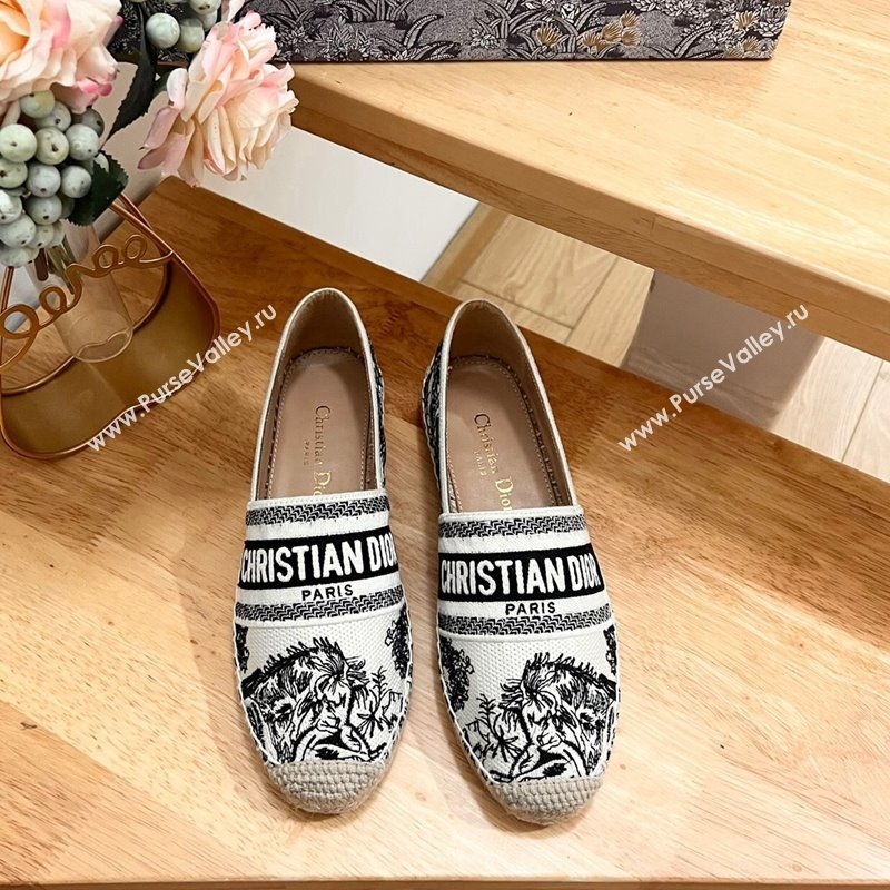 Dior Granville Espadrilles Flat in Cotton Embroidered with White and Black Toile de Jouy Sauvage Motif 2024 (HB-240702065)