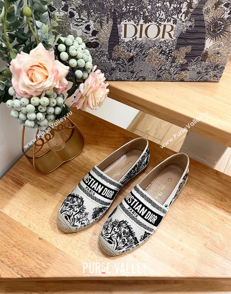 Dior Granville Espadrilles Flat in Cotton Embroidered with White and Black Toile de Jouy Sauvage Motif 2024 (HB-240702065)