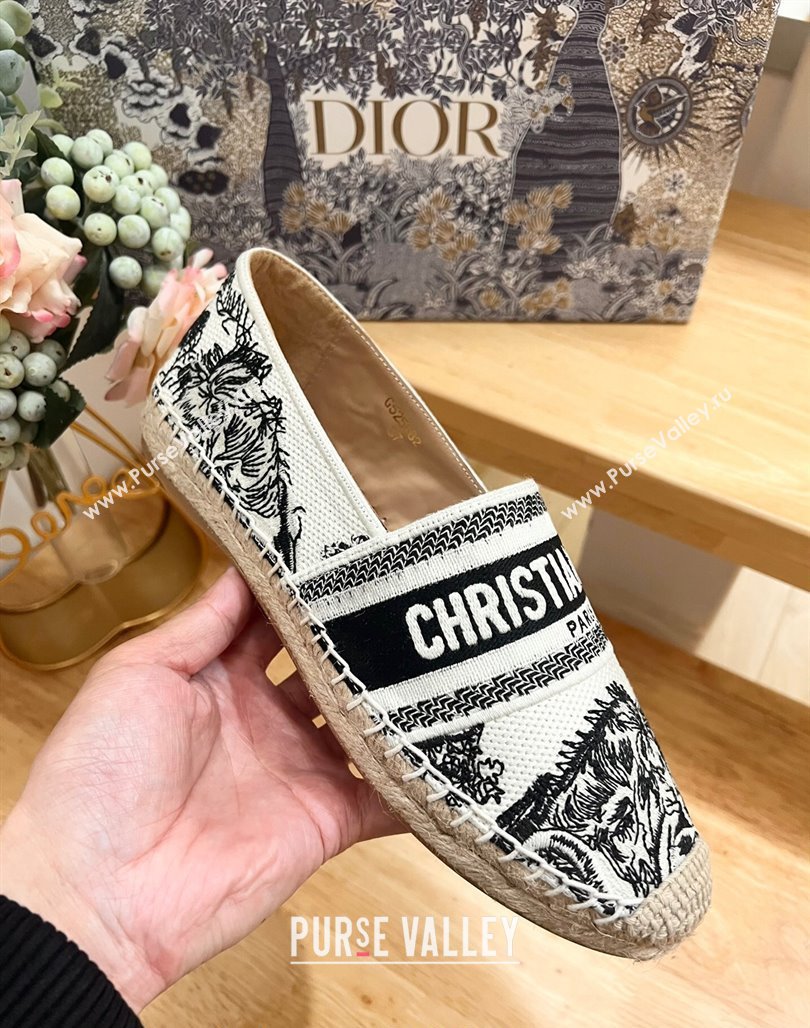 Dior Granville Espadrilles Flat in Cotton Embroidered with White and Black Toile de Jouy Sauvage Motif 2024 (HB-240702065)