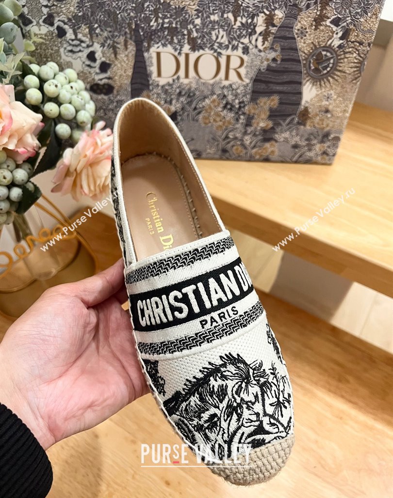 Dior Granville Espadrilles Flat in Cotton Embroidered with White and Black Toile de Jouy Sauvage Motif 2024 (HB-240702065)