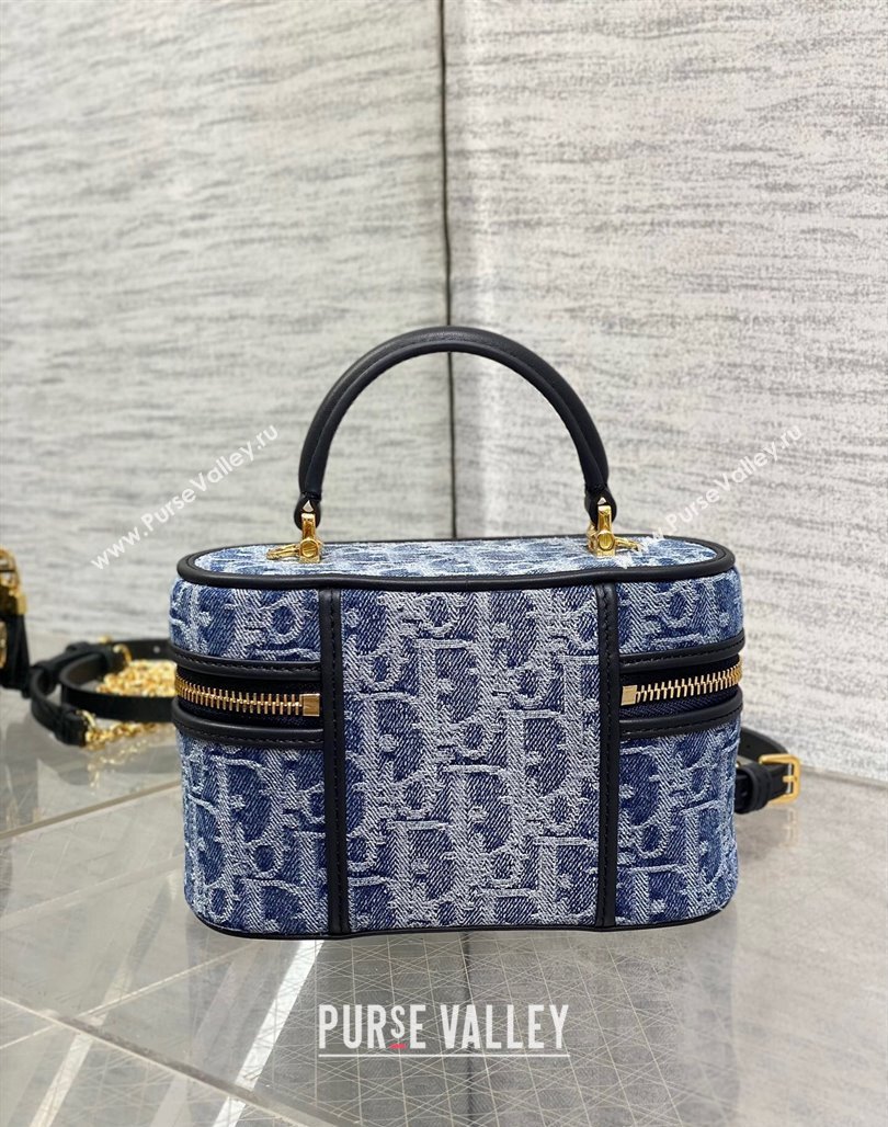 Dior 30 Montaigne Mini Vanity Case in Blue DenimOblique Jacquard 2024 (XXG-240715091)