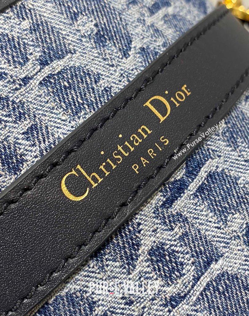 Dior Medium Cest Dior Bag in Blue DenimOblique Jacquard 2024 (XXG-240715092)