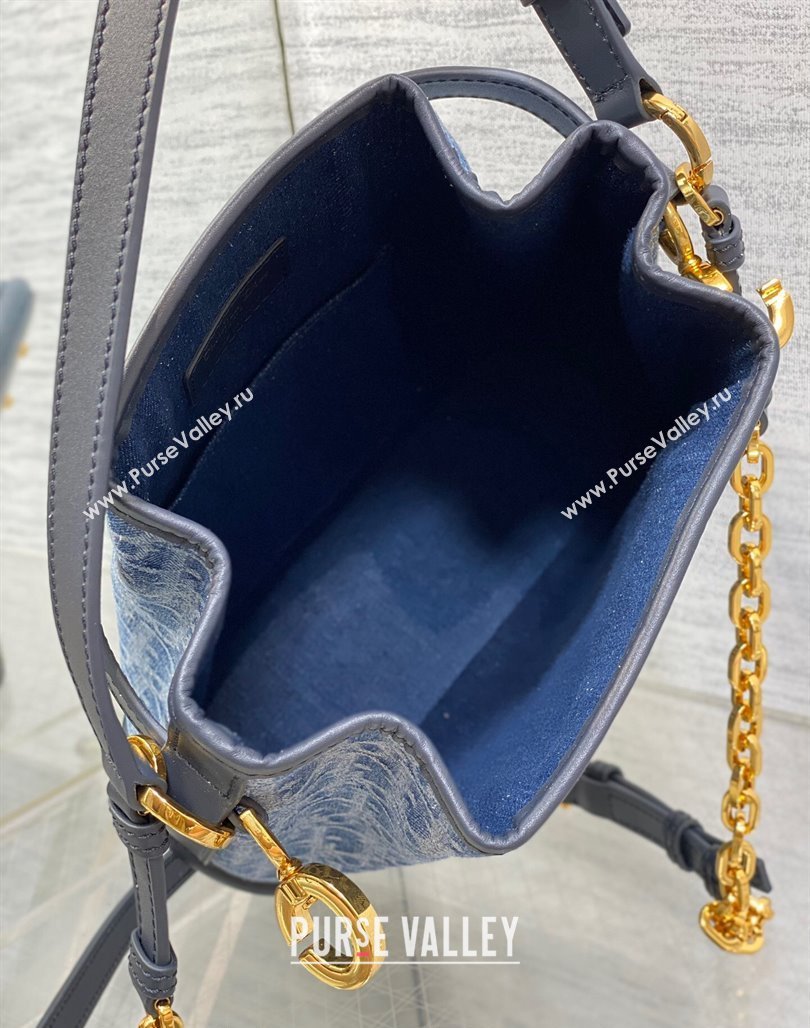 Dior Medium Cest Dior Bag in Blue DenimOblique Jacquard 2024 (XXG-240715092)