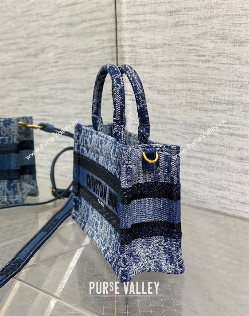 Dior Mini Dior Book Tote Bag in Blue DenimOblique Jacquard 2024 (XXG-240715093)