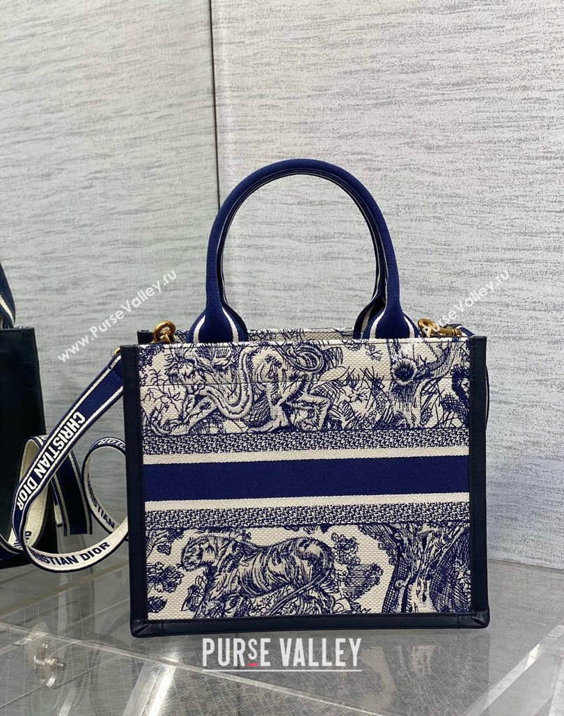 Dior Small Book Tote bag in Toile de Jouy Reverse Embroidery and Calfskin White/Navy Blue 2024 0715 (XXG-240715097)