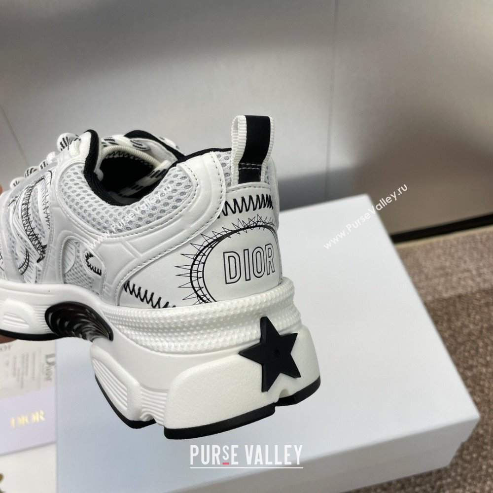 Dior Chrono Sneakers 4cm in Mesh with Laminated Leather-Effect Panels White 2024 (SS-2407230078)