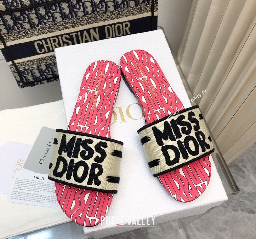 Dior Dway Flat Slides Sandal in Embroidered Cotton and Miss Dior Allover Motif Pink/Beige 2024 No.190 (MD-240814009)