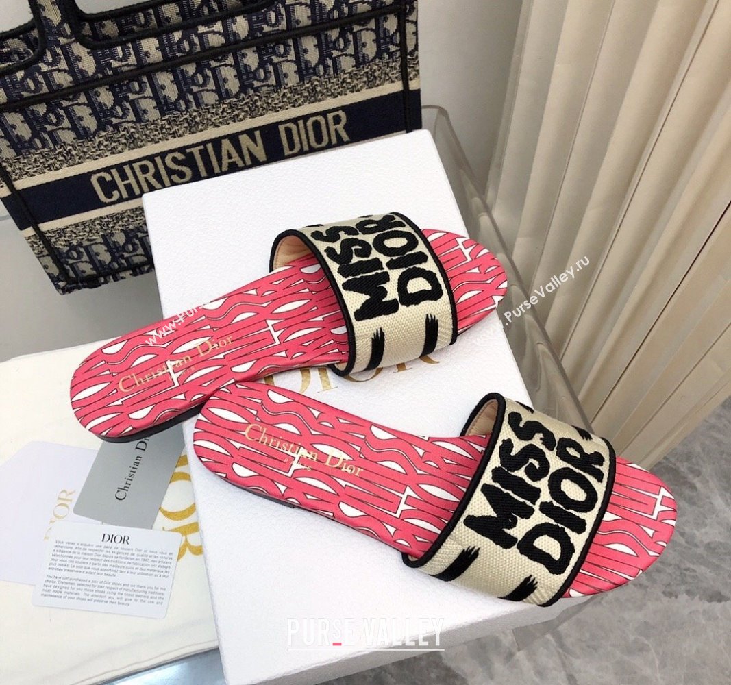 Dior Dway Flat Slides Sandal in Embroidered Cotton and Miss Dior Allover Motif Pink/Beige 2024 No.190 (MD-240814009)