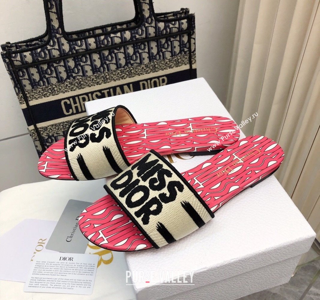 Dior Dway Flat Slides Sandal in Embroidered Cotton and Miss Dior Allover Motif Pink/Beige 2024 No.190 (MD-240814009)