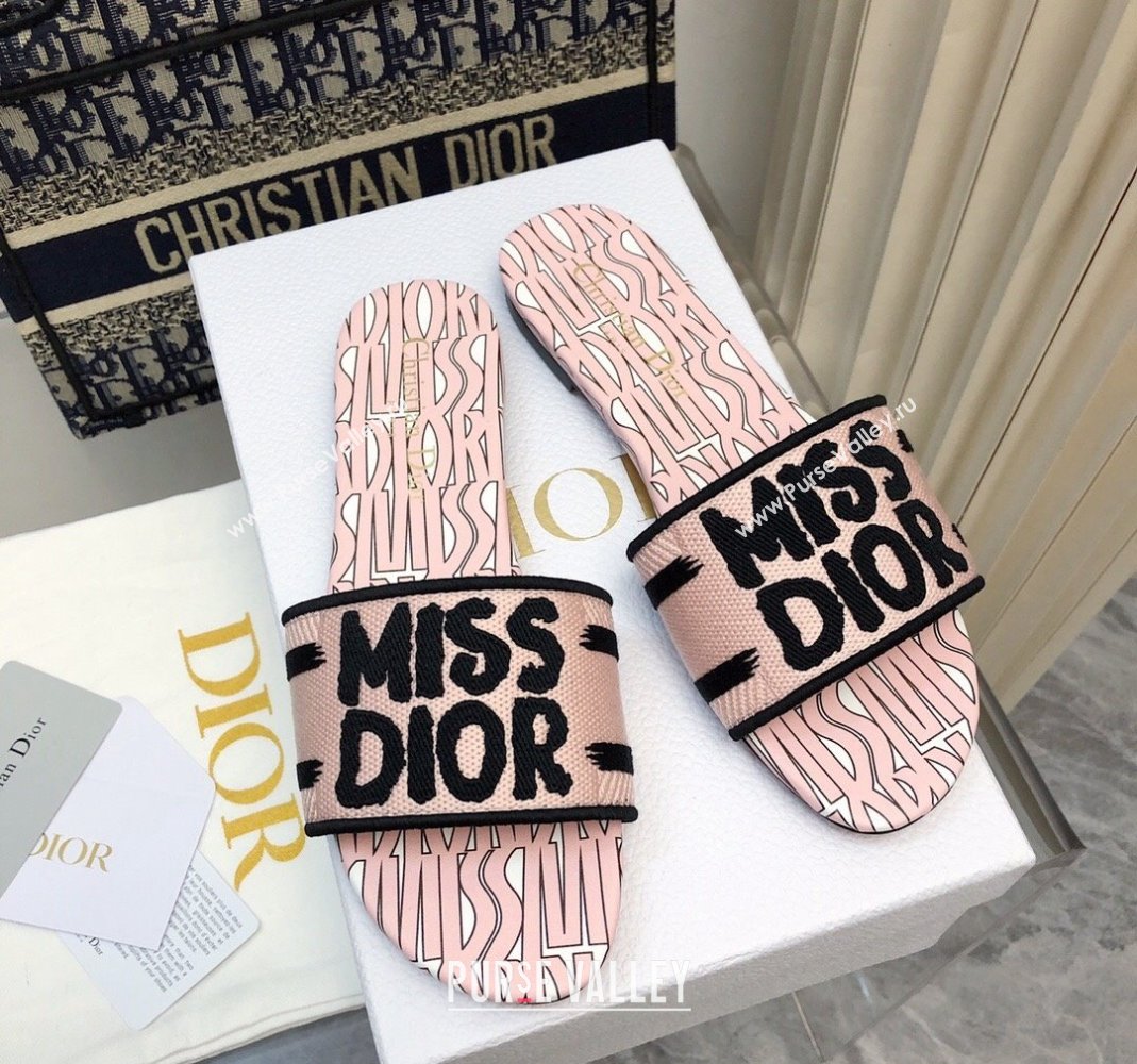 Dior Dway Flat Slides Sandal in Embroidered Cotton and Miss Dior Allover Motif Light Pink 2024 No.186 (MD-240814013)