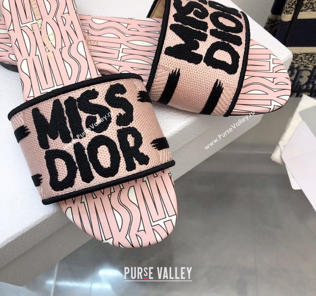 Dior Dway Flat Slides Sandal in Embroidered Cotton and Miss Dior Allover Motif Light Pink 2024 No.186 (MD-240814013)