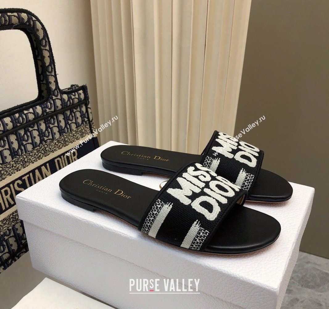 Dior Dway Flat Slides Sandal in Embroidered Cotton and Miss Dior Motif Black 2024 No.185 (MD-240814019)