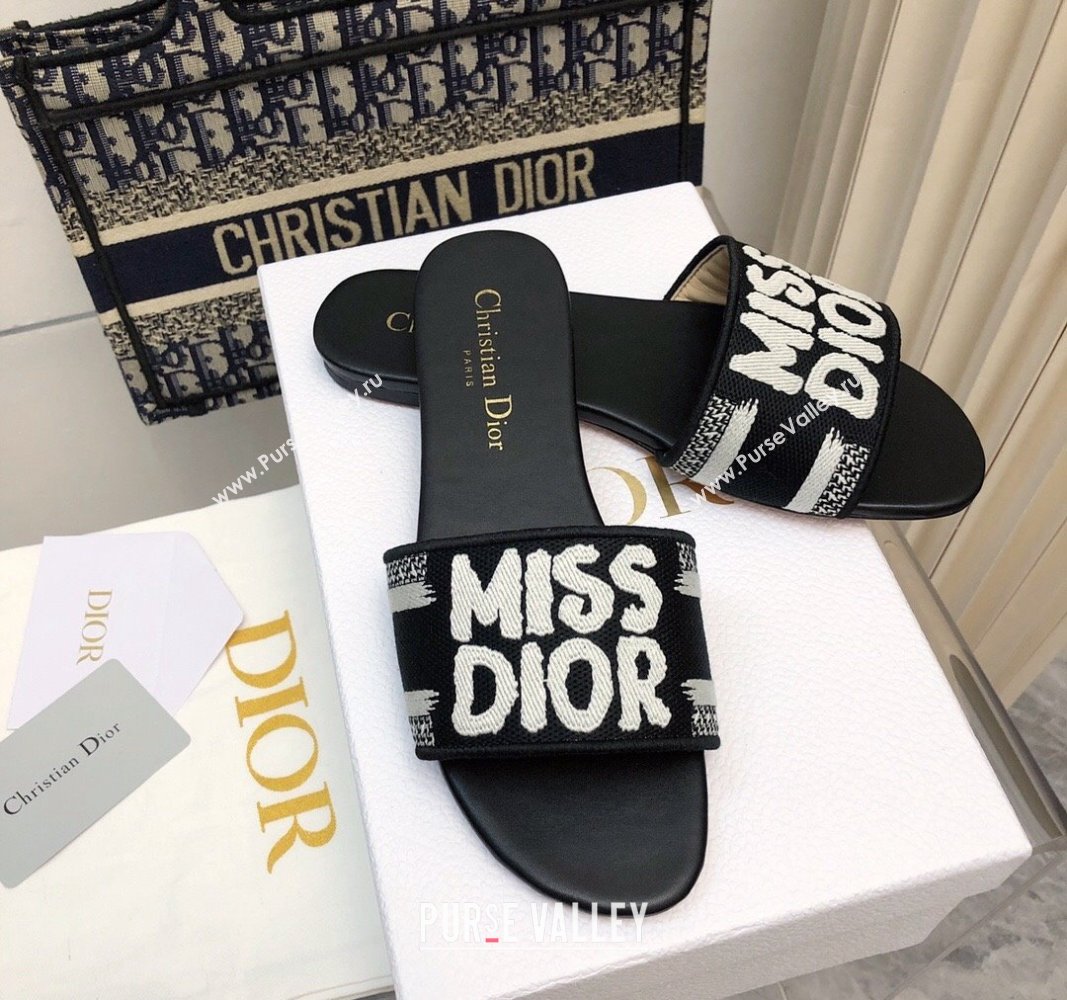 Dior Dway Flat Slides Sandal in Embroidered Cotton and Miss Dior Motif Black 2024 No.185 (MD-240814019)