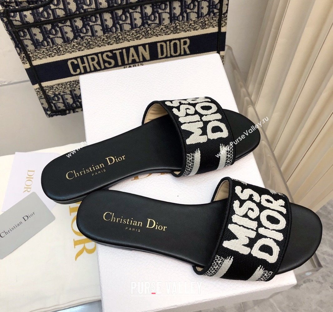 Dior Dway Flat Slides Sandal in Embroidered Cotton and Miss Dior Motif Black 2024 No.185 (MD-240814019)