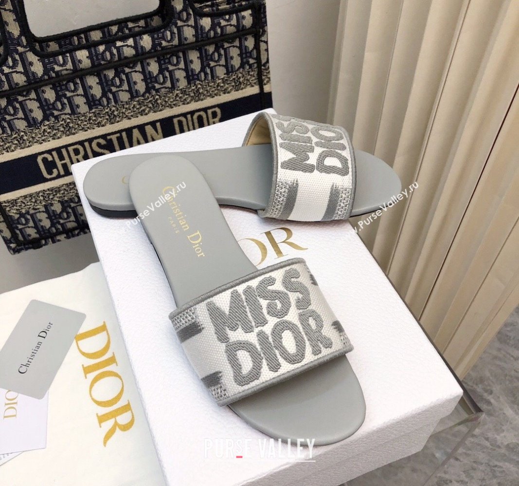 Dior Dway Flat Slides Sandal in Embroidered Cotton and Miss Dior Motif Grey 2024 No.194 (MD-240814015)