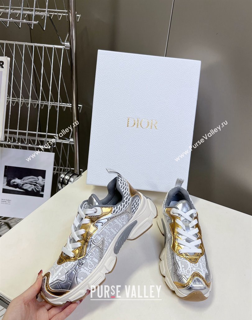 Dior Vibe Sneakers in Mesh Printed with Oblique Motif and Leather-Effect Panels Silver/Gold 2024 (MD-240905049)