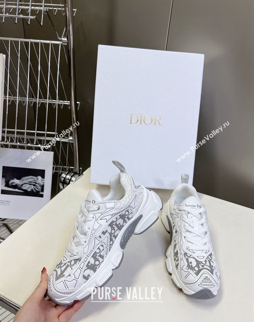 Dior Vibe Sneakers in Mesh Printed with Oblique Motif and Leather-Effect Panels White/Grey 2024 (MD-240905051)