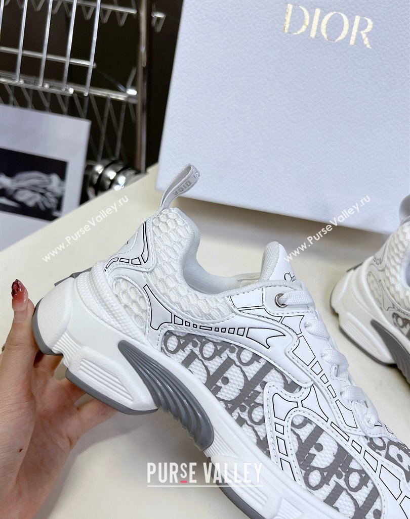 Dior Vibe Sneakers in Mesh Printed with Oblique Motif and Leather-Effect Panels White/Grey 2024 (MD-240905051)