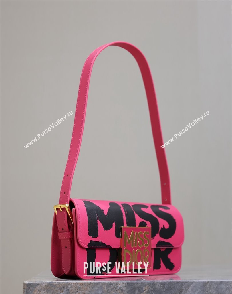 Dior Miss Dior Flap Bag in Miss Dior Graffiti Printed Calfskin Fuchsia Pink/Black 2024 DR2610 (XXG-240923090)