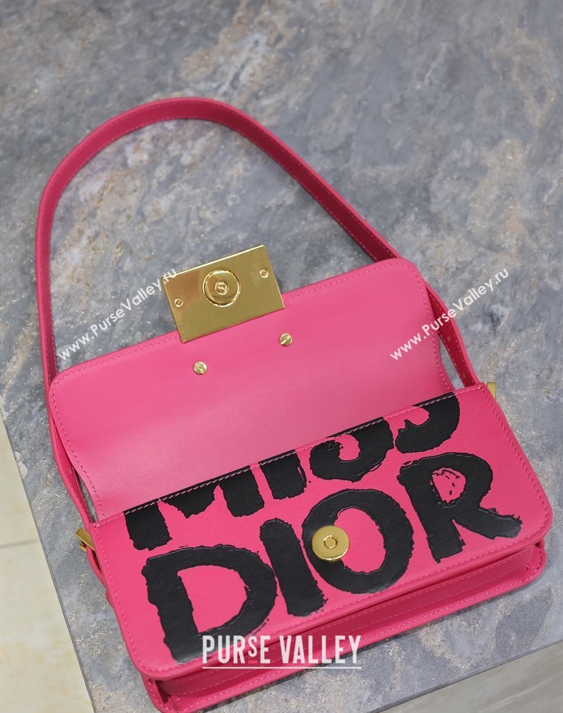 Dior Miss Dior Flap Bag in Miss Dior Graffiti Printed Calfskin Fuchsia Pink/Black 2024 DR2610 (XXG-240923090)